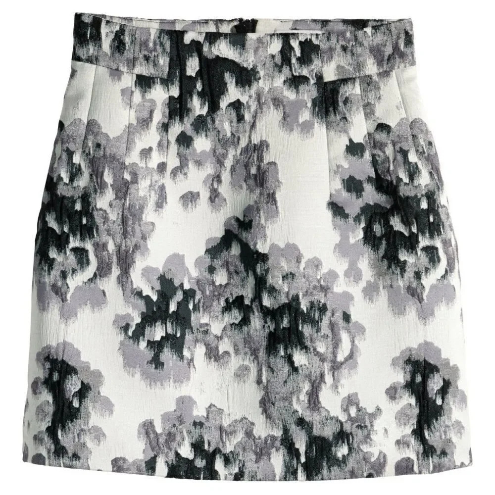H&M Black, Gray and White Abstract Print Mini Skirt